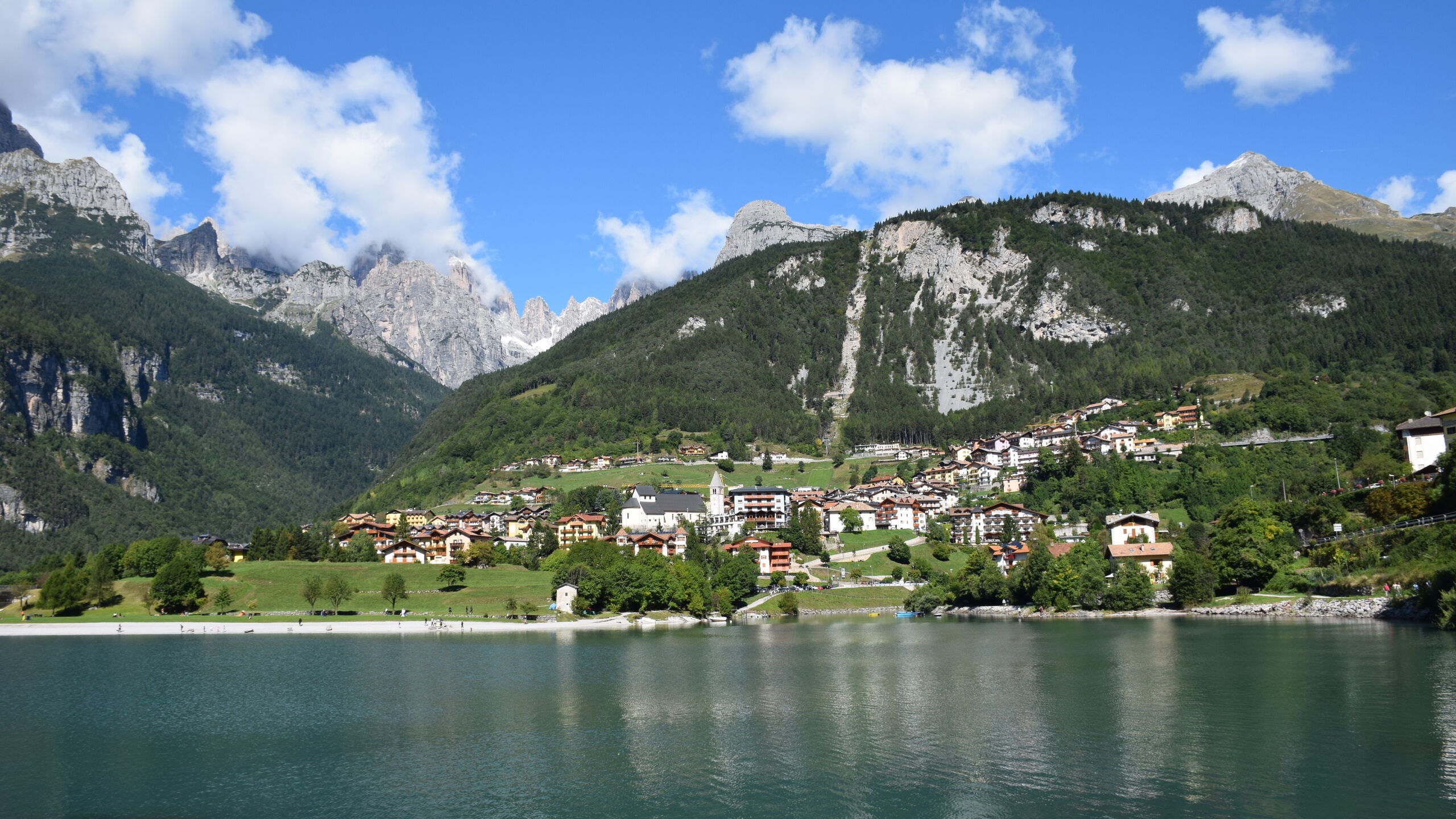 Residence Molveno 3 Stars AlpenRose - Between Lake Molveno and the Brenta Dolomites in Trentino