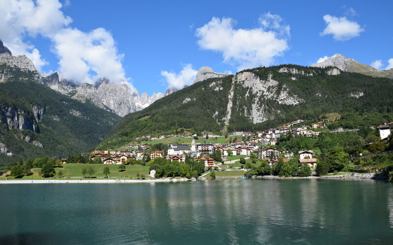 Residence Molveno 3 Stars AlpenRose - Between Lake Molveno and the Brenta Dolomites in Trentino